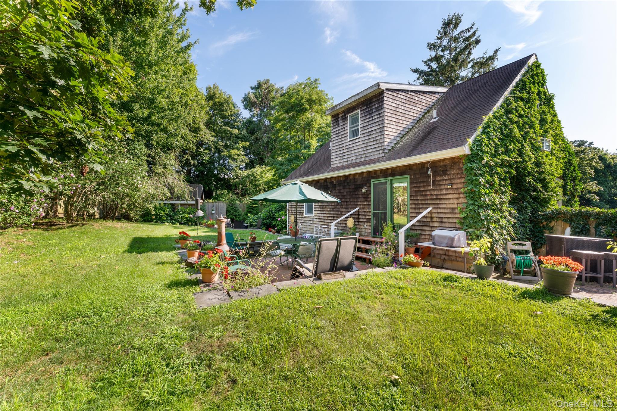 19 Washington Avenue E – For Sale photo 24