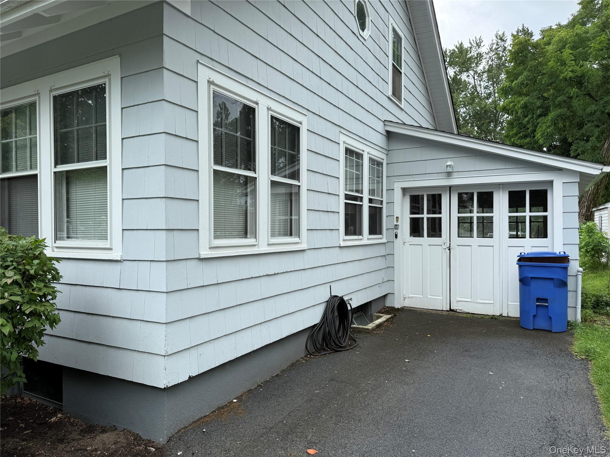 15 Tusten Avenue, Unit 2 photo 2