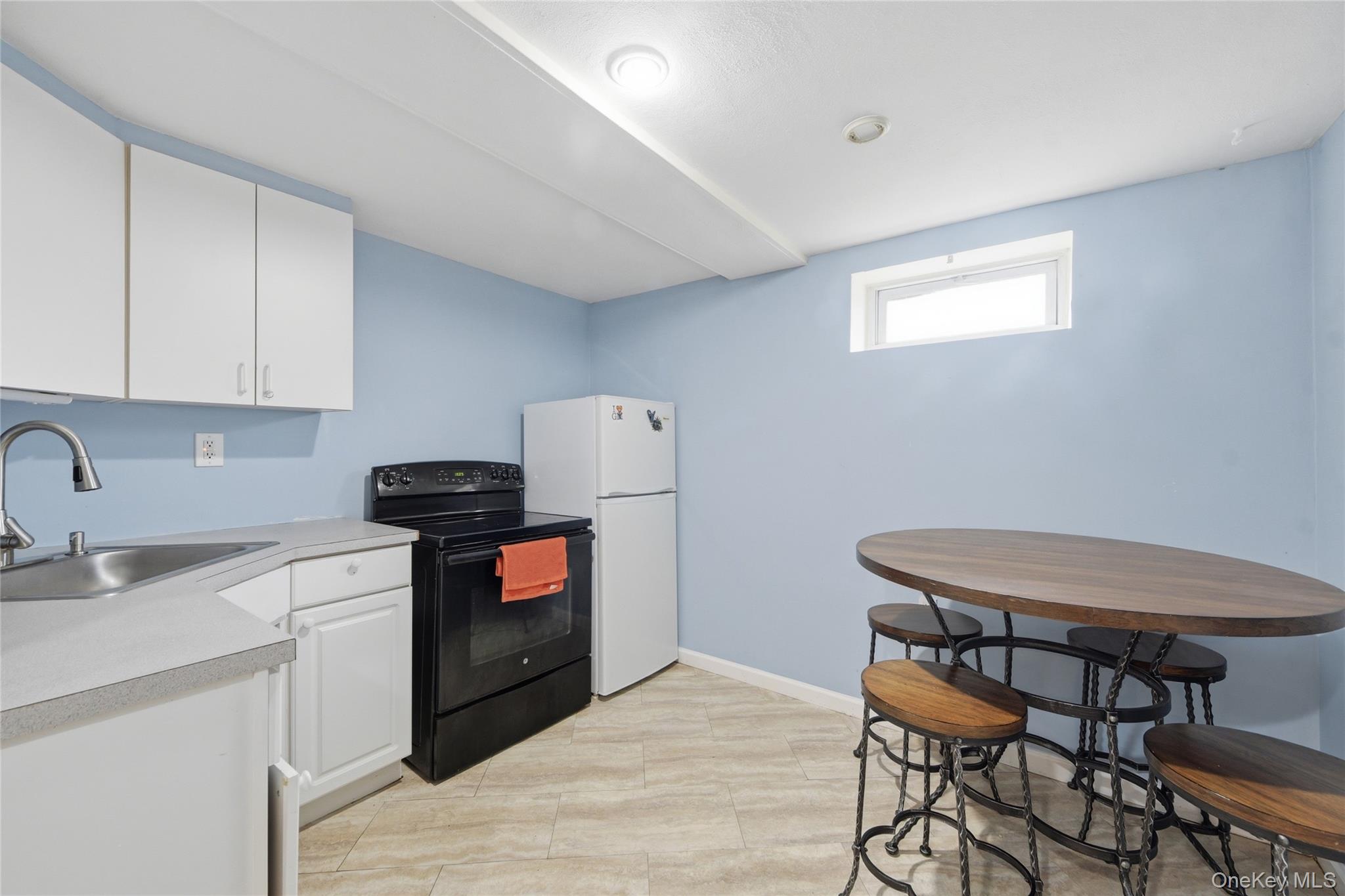 4 Farragut Avenue – For Sale photo 19