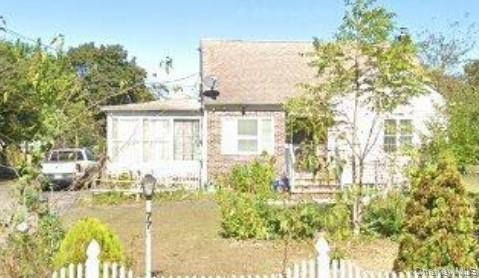 77 Farrington Avenue – For Sale