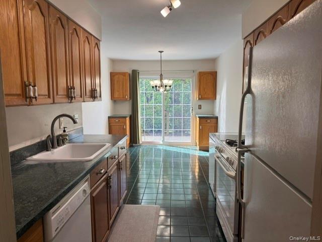 34 Candlestick Court – For Rent photo 9