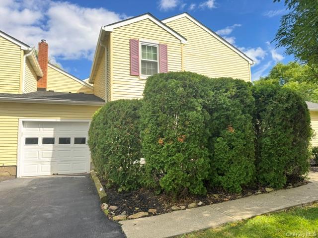 34 Candlestick Court – For Rent photo 4