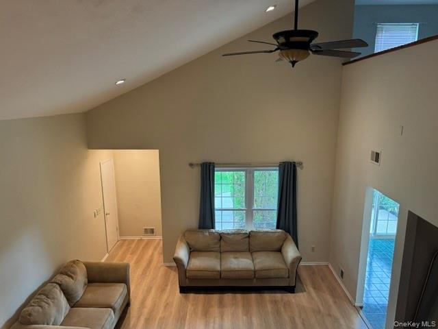 34 Candlestick Court – For Rent photo 25