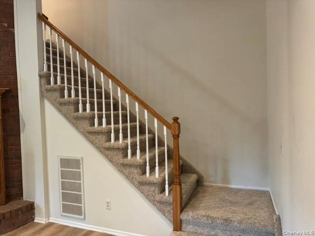 34 Candlestick Court – For Rent photo 21