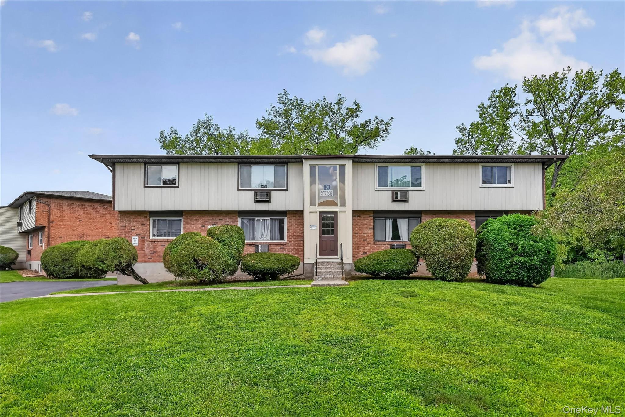 1006 Parr Meadow Drive, Unit 10E photo 25