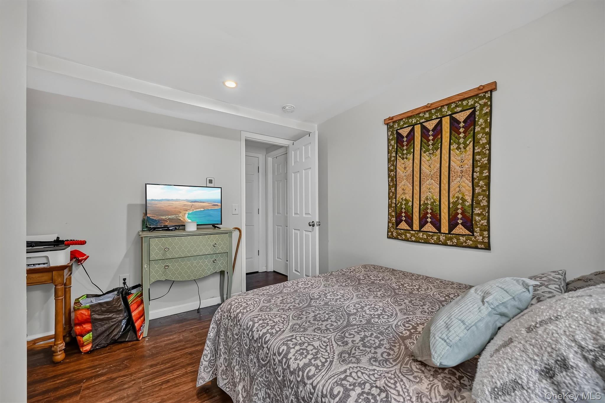 1006 Parr Meadow Drive, Unit 10E photo 15