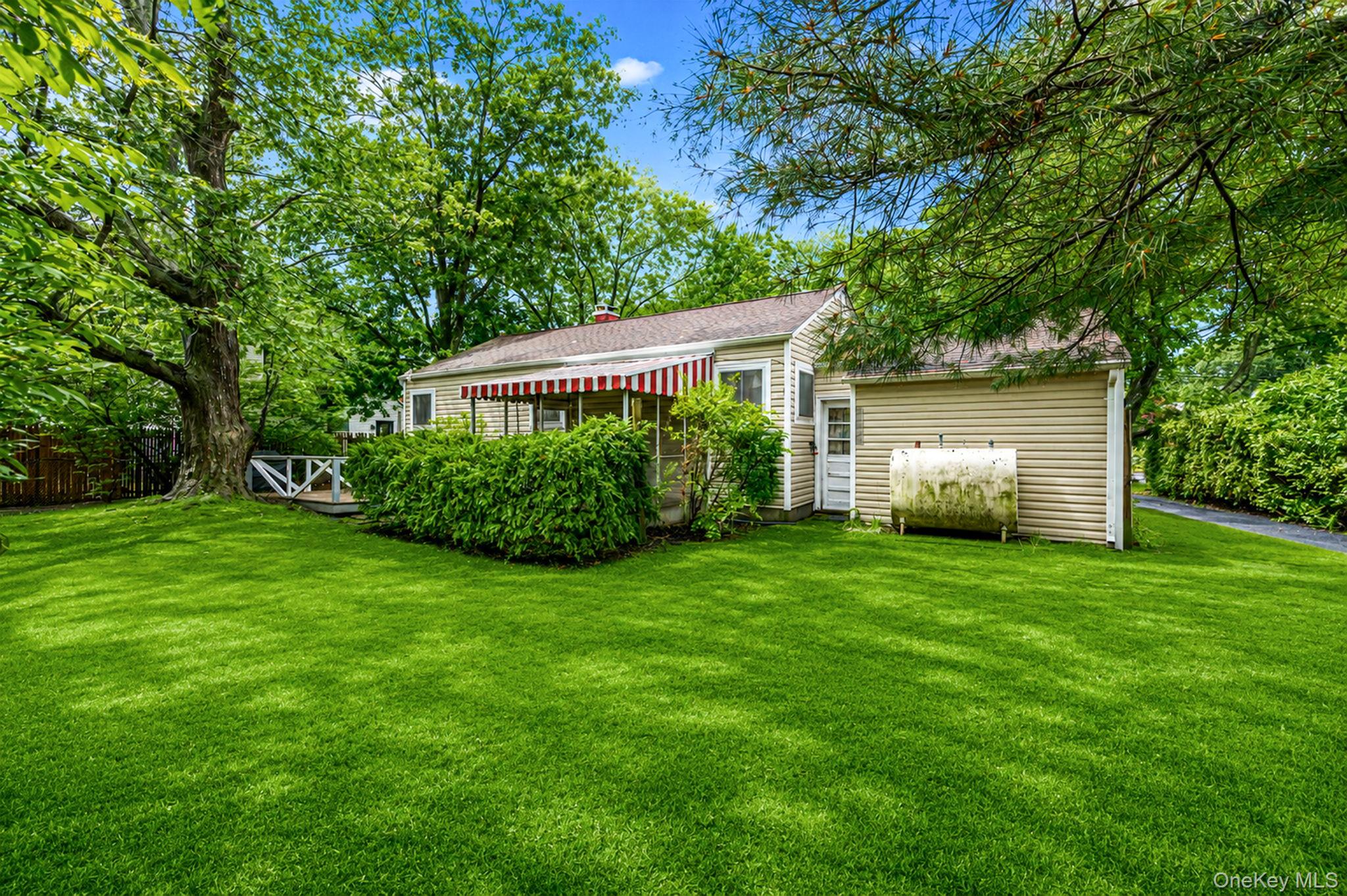 2715 Falcon Avenue – For Sale photo 19