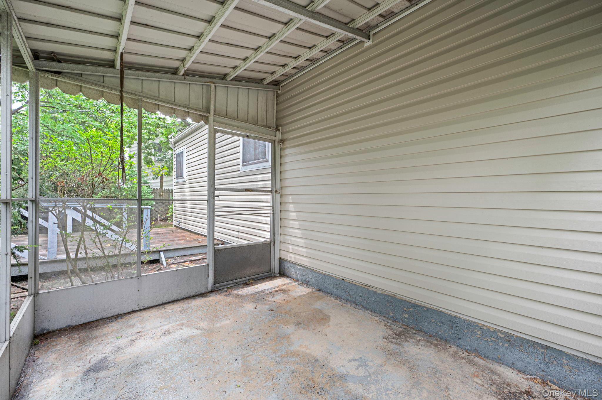 2715 Falcon Avenue – For Sale photo 17