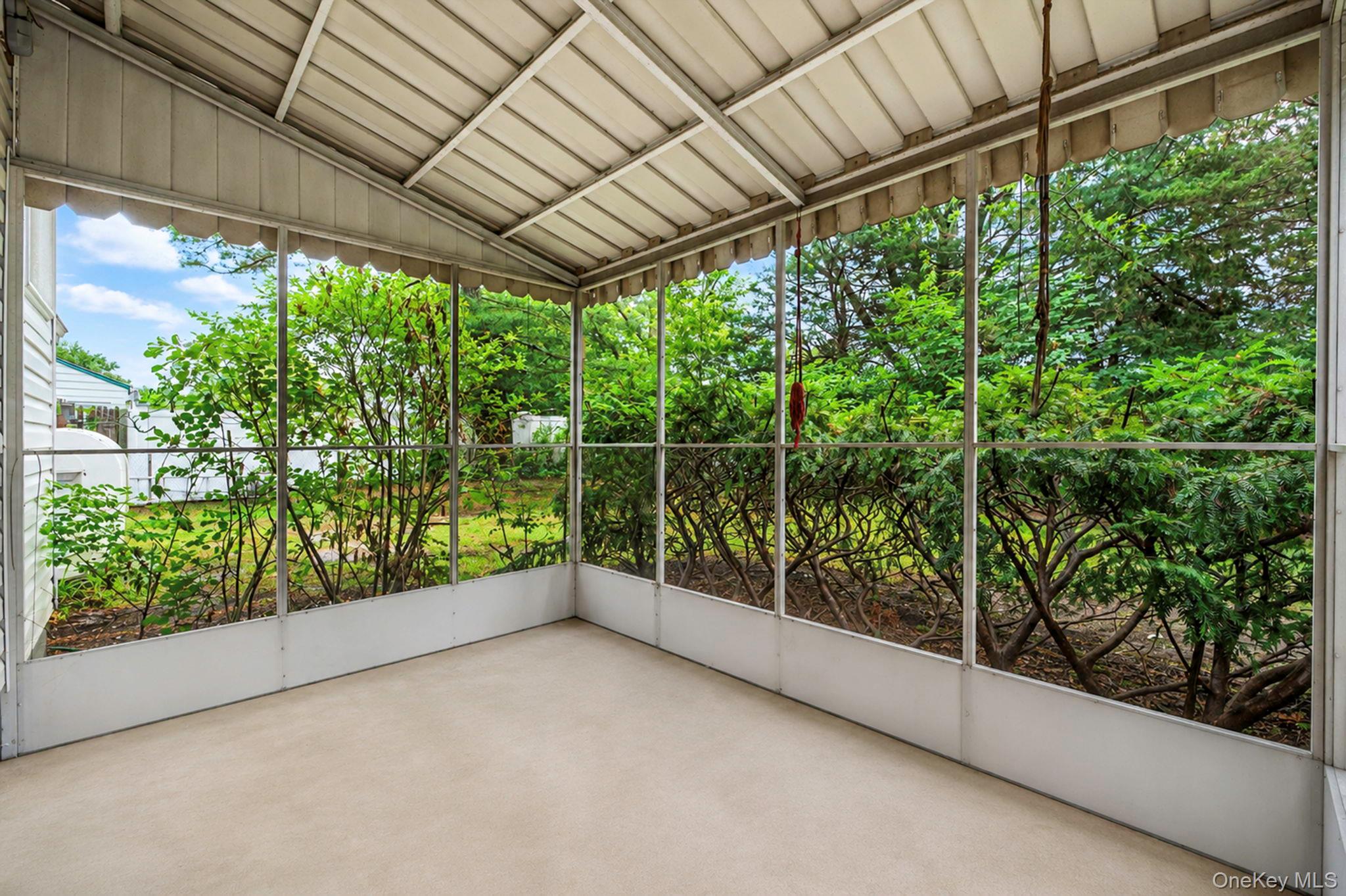 2715 Falcon Avenue – For Sale photo 16