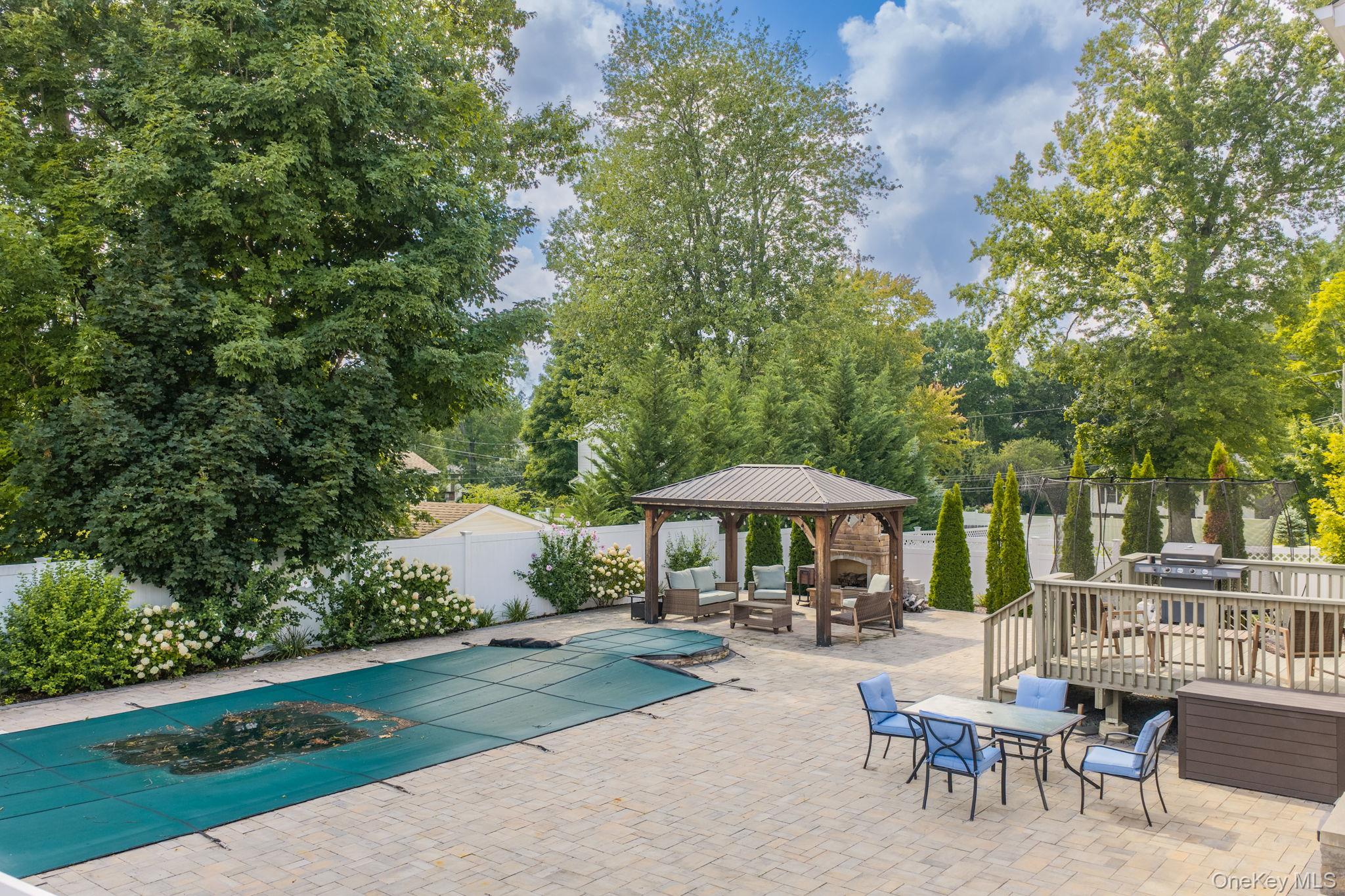 14 Robalene Drive – For Sale photo 45