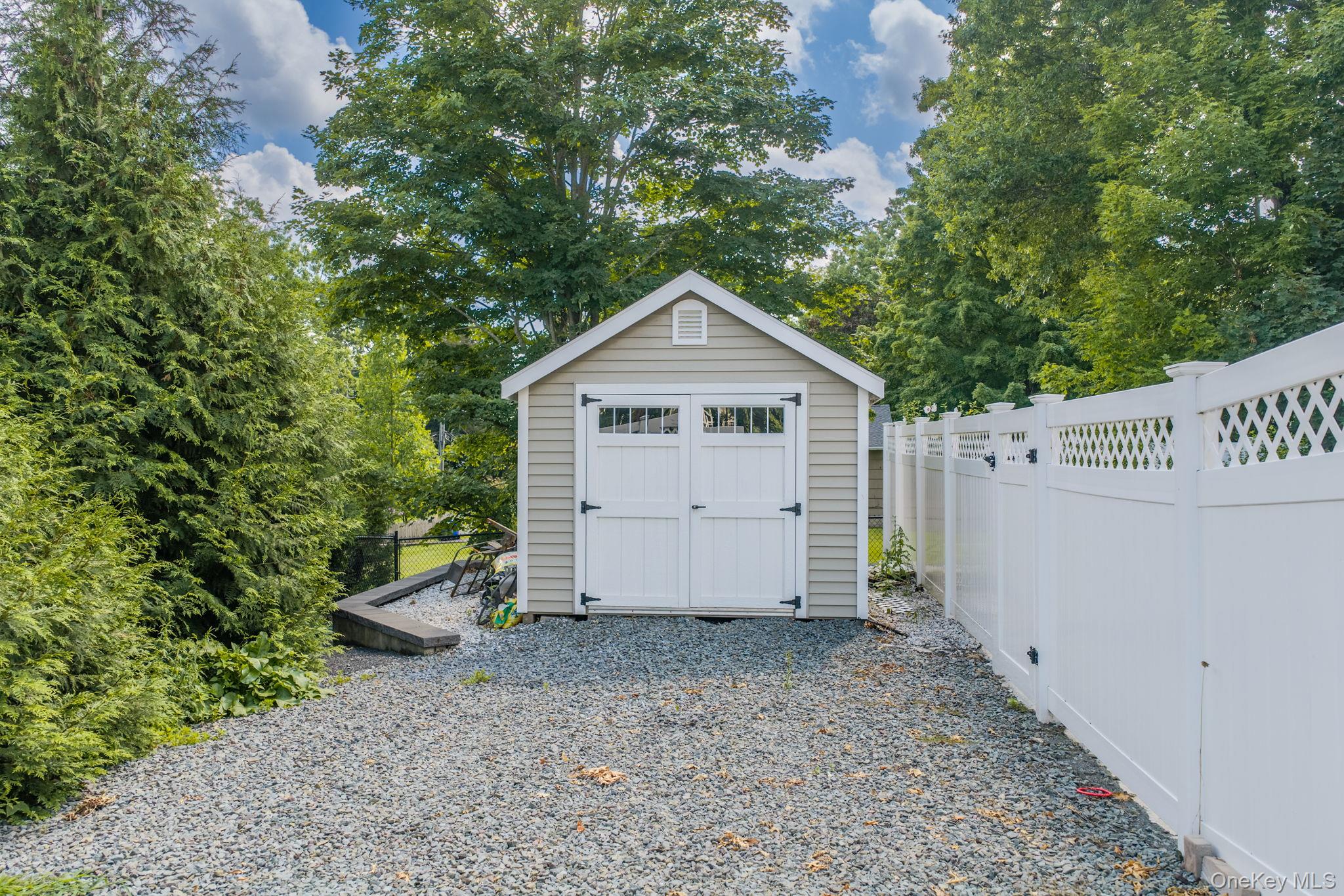 14 Robalene Drive – For Sale photo 46