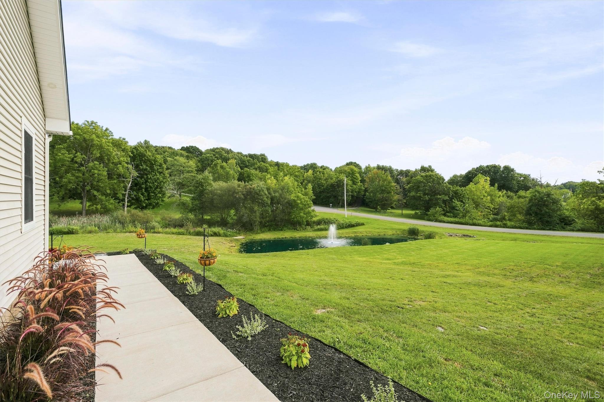 19 Firemens Lane – For Sale photo 11