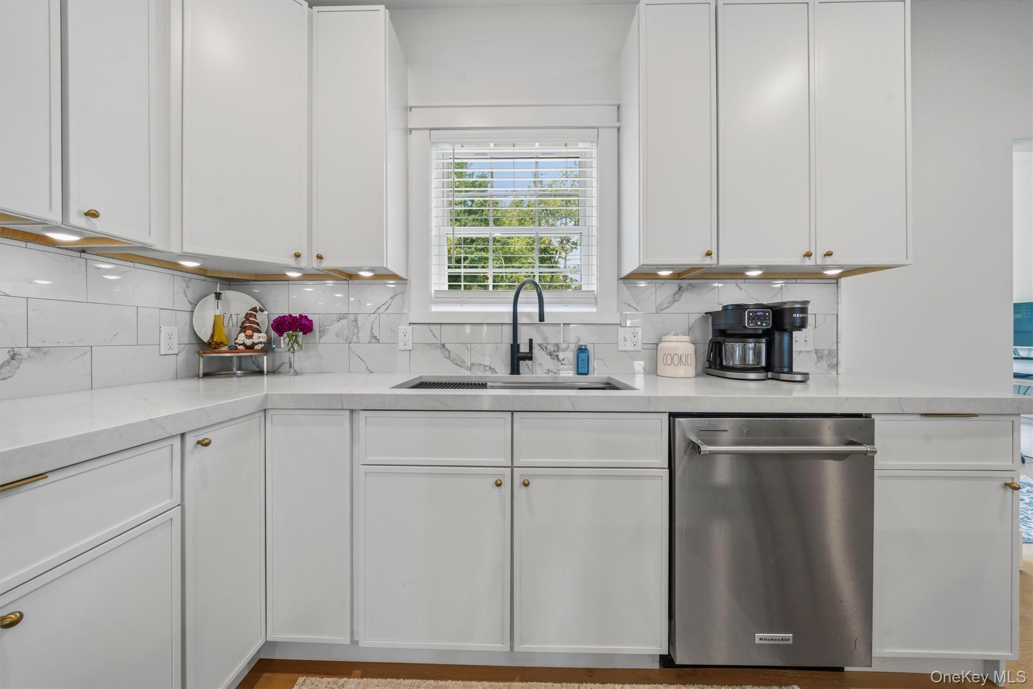 19 Firemens Lane – For Sale photo 24