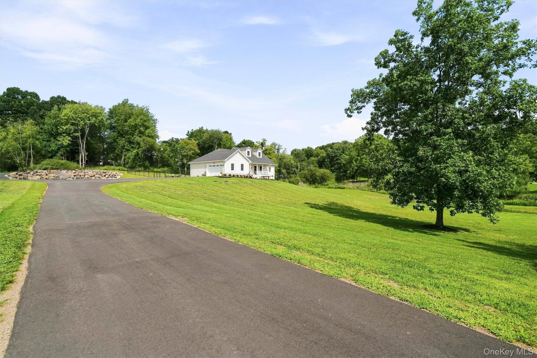 19 Firemens Lane – For Sale photo 3