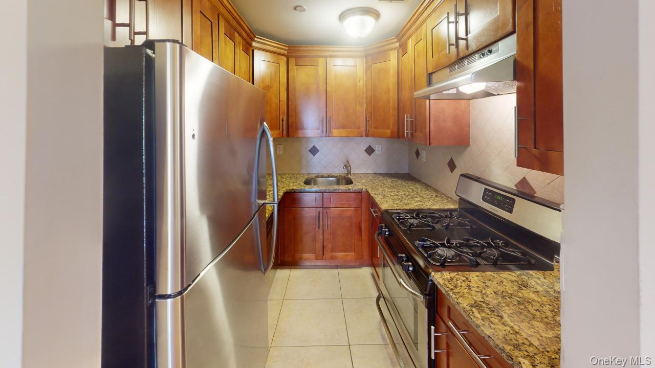 135-23 82nd Avenue, Unit 3E photo 5