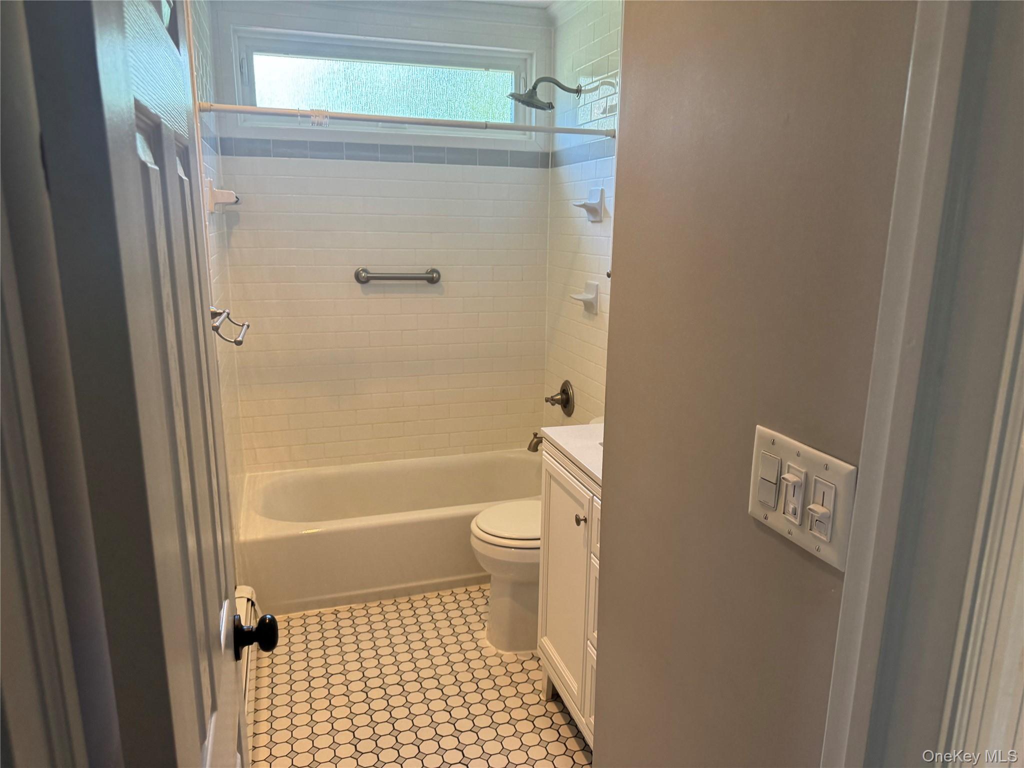 163 Landing Road – For Rent photo 41