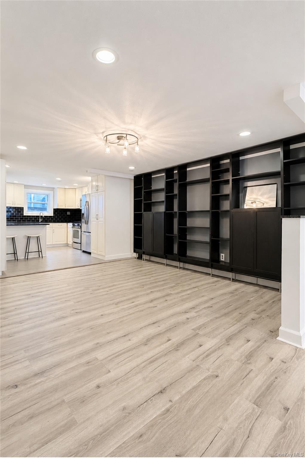 21-31 25th Road – For Sale photo 10