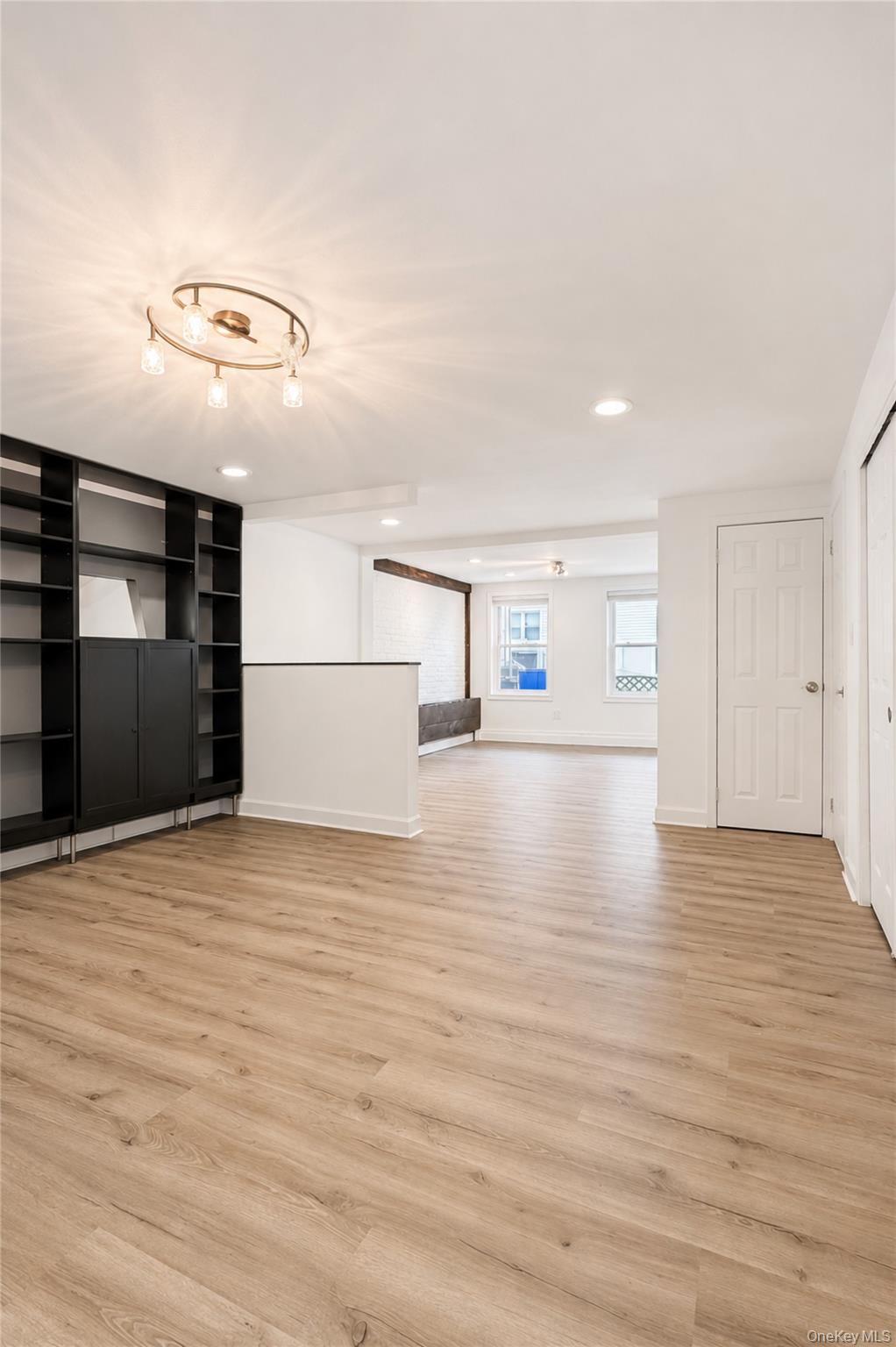 21-31 25th Road – For Sale photo 11