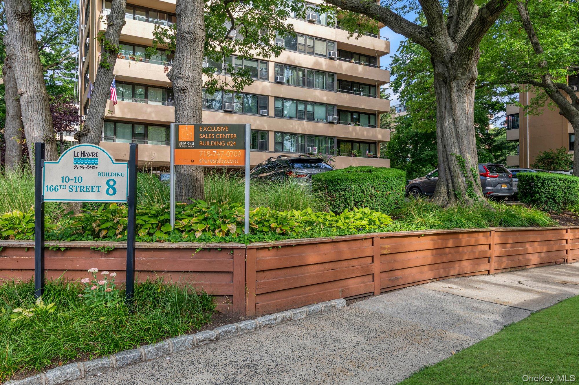 10-10 166 Street, Unit 6D photo 12