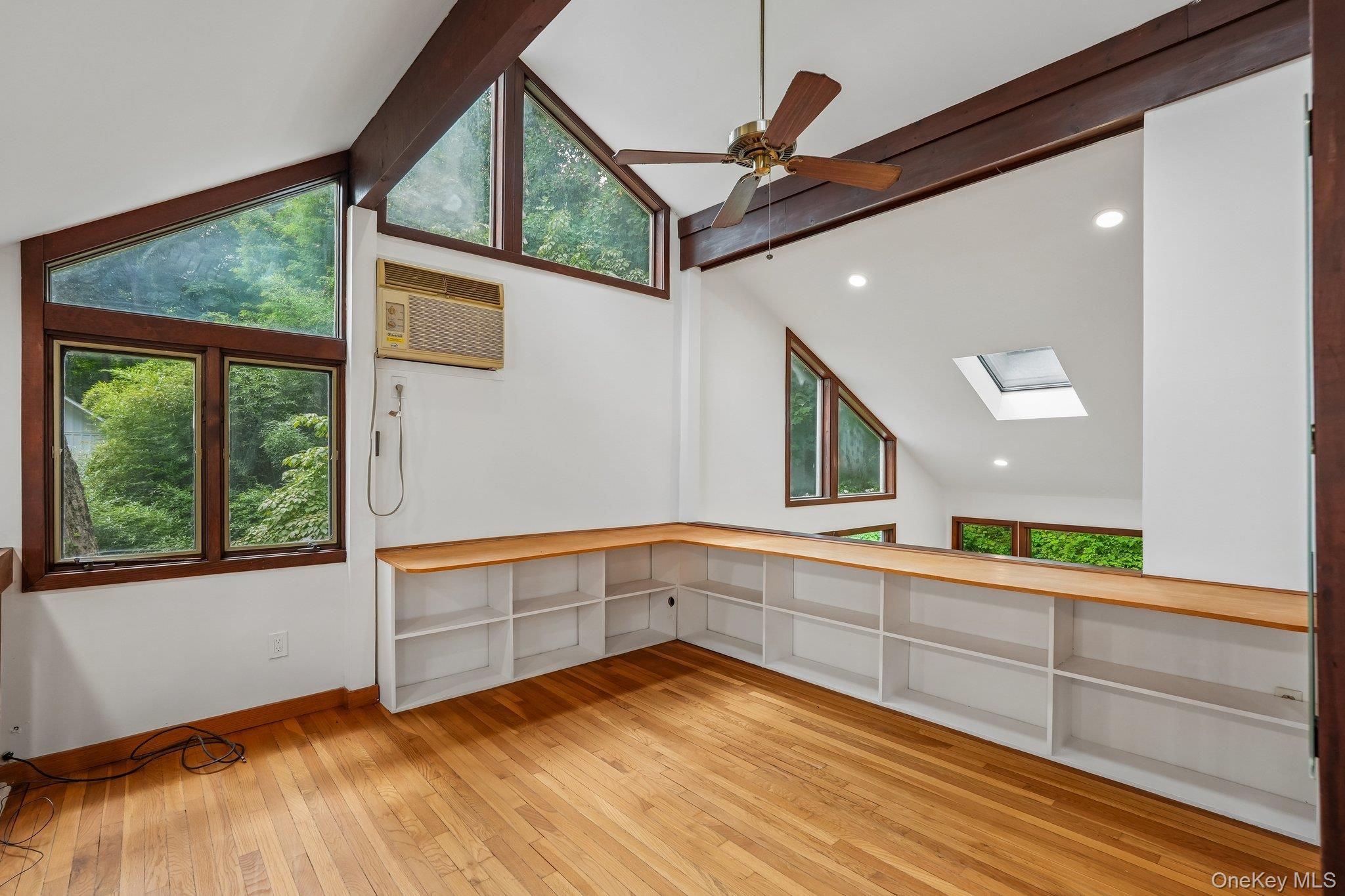 736 Route 9W S – For Sale photo 26