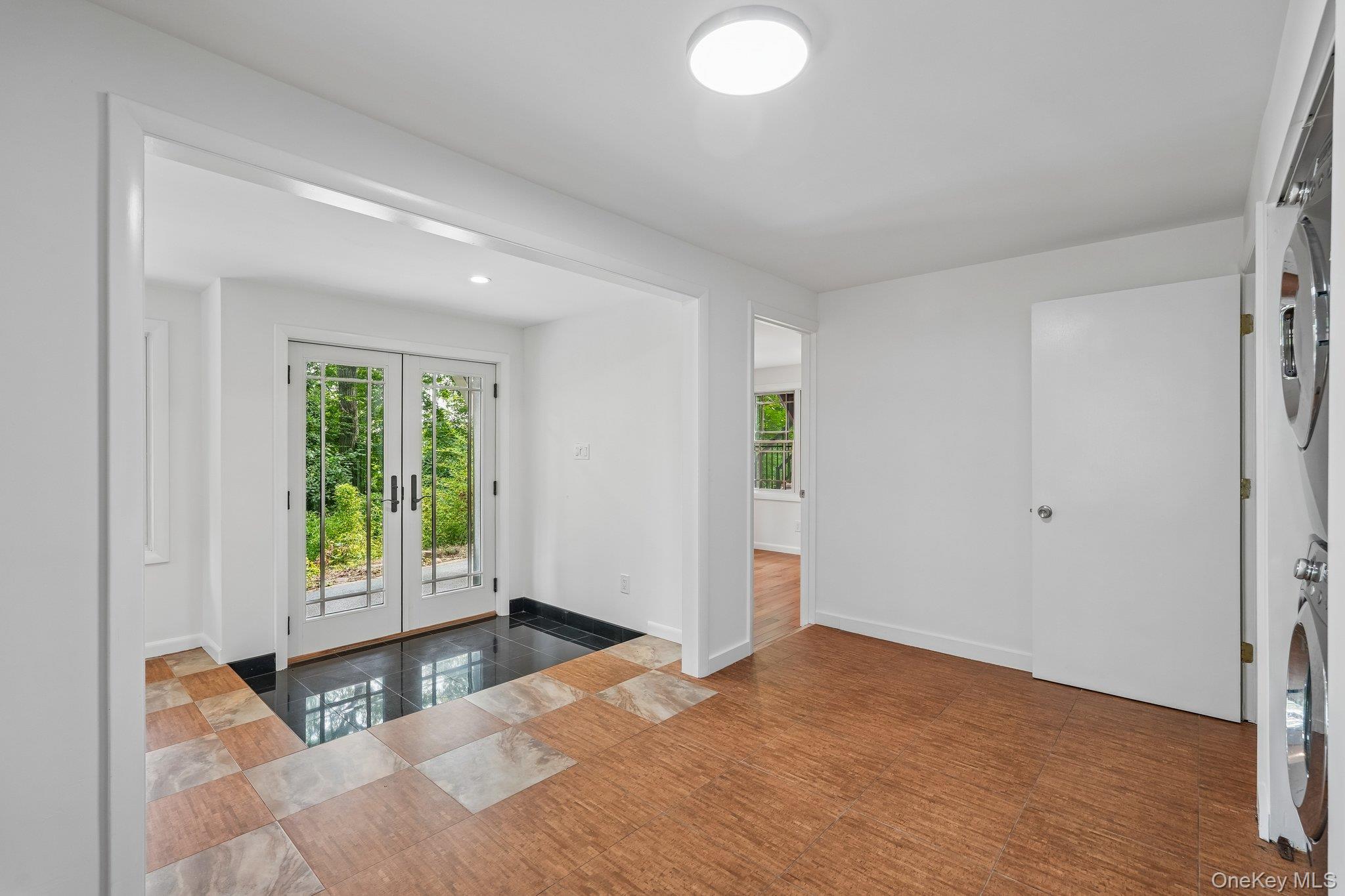 736 Route 9W S – For Sale photo 28
