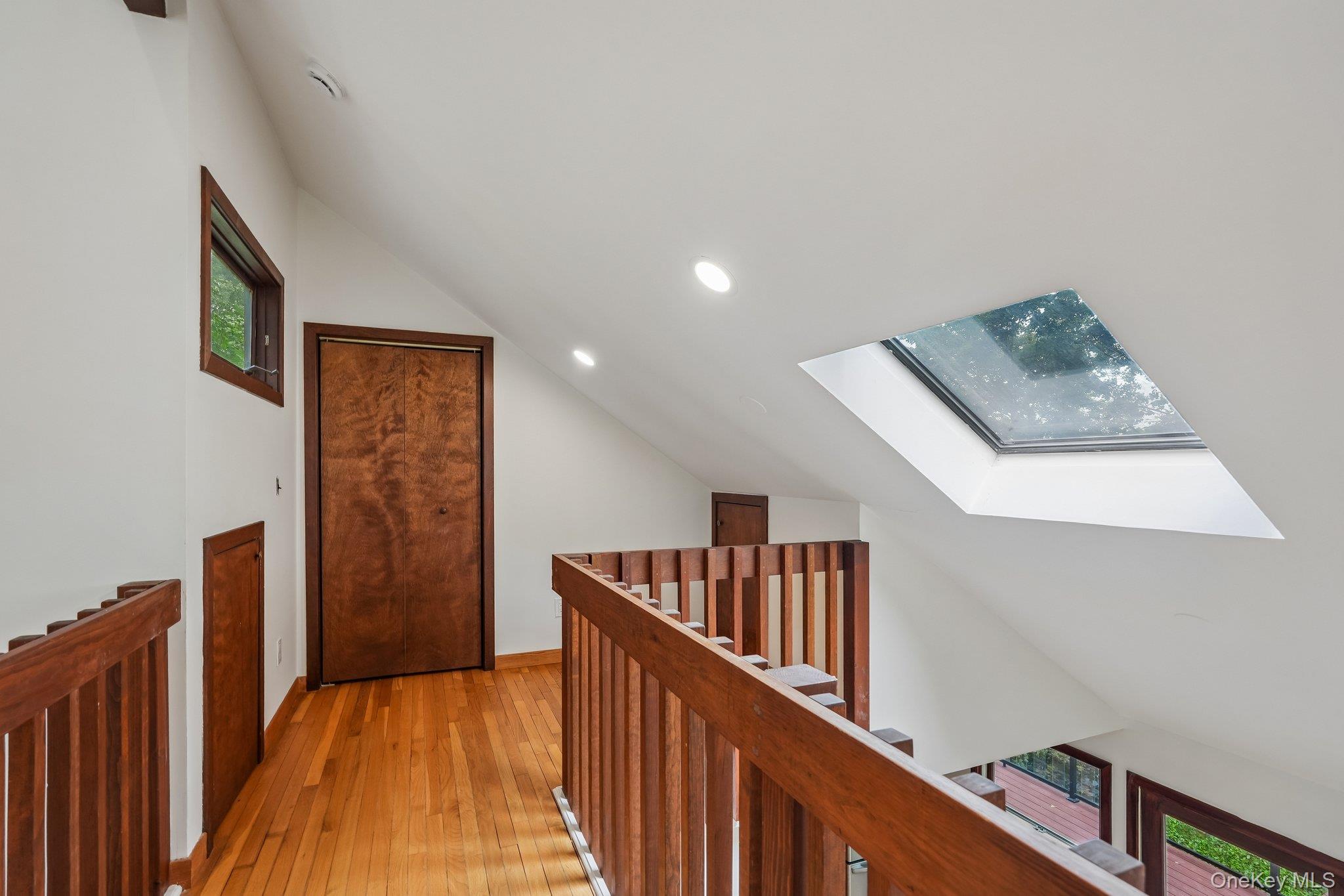 736 Route 9W S – For Sale photo 23