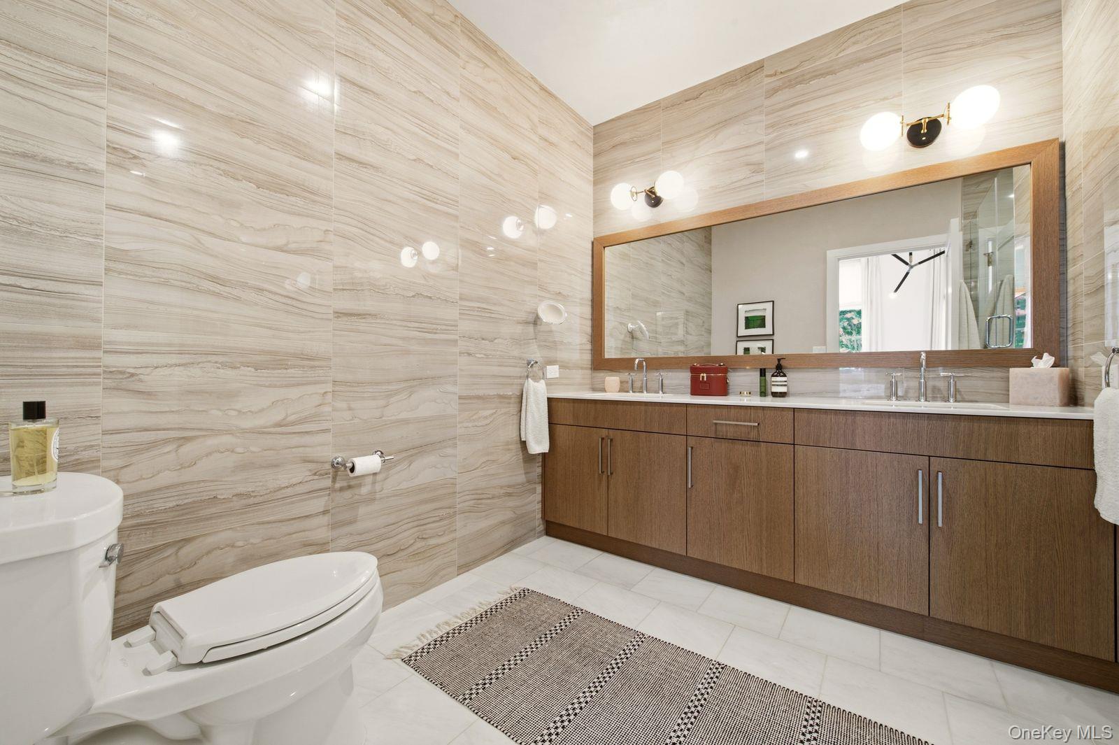 100 Garvies Point Road, Unit 1007 photo 17