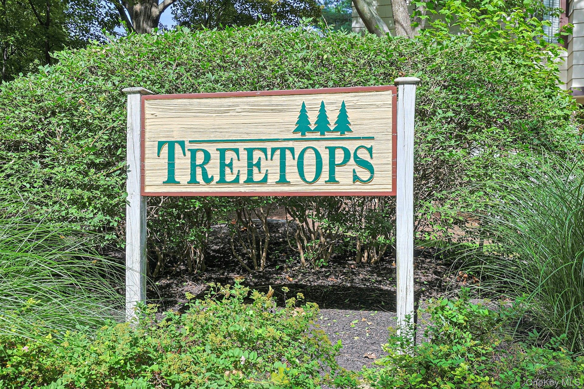 279 Treetop Circle – For Sale