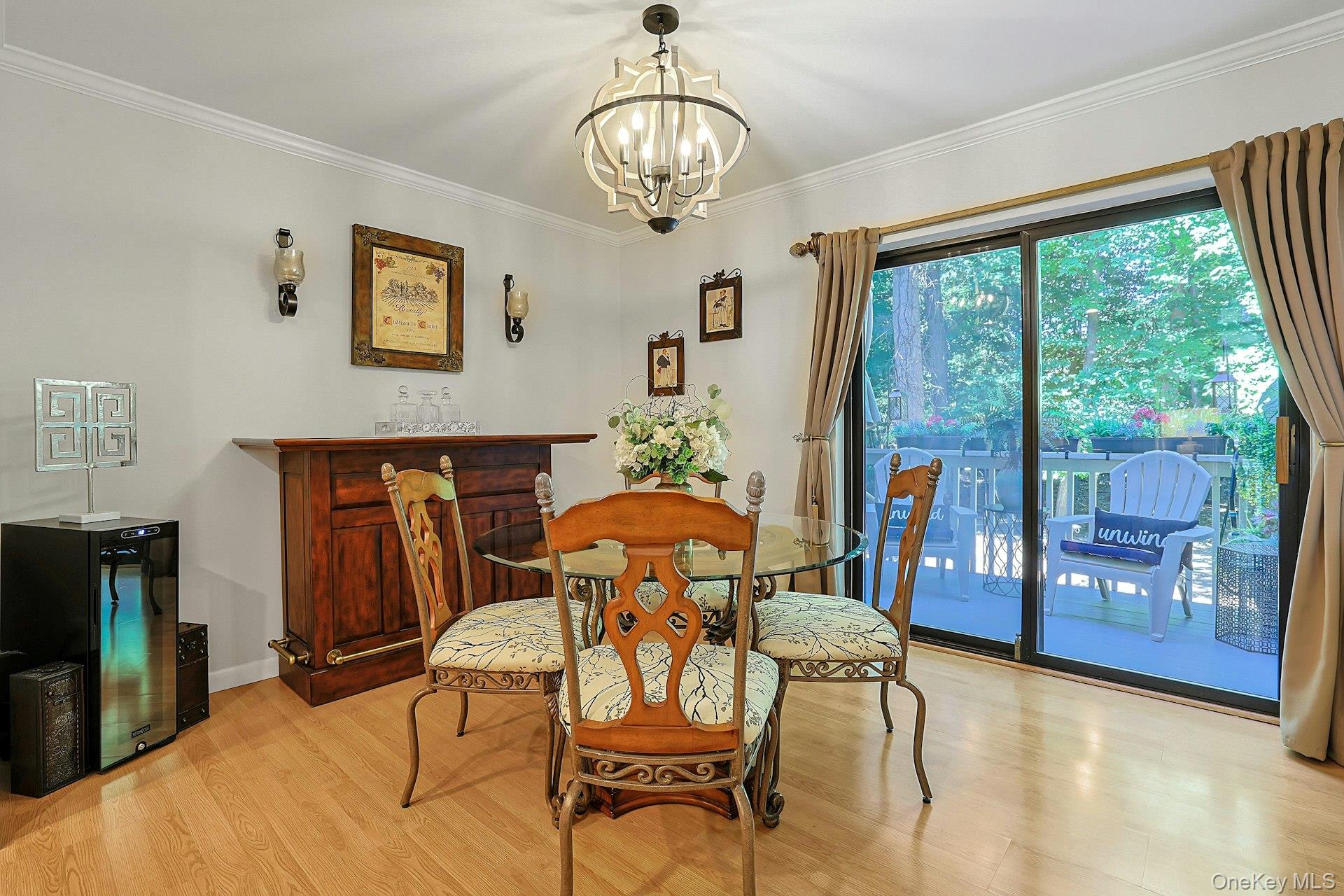 279 Treetop Circle – For Sale photo 10