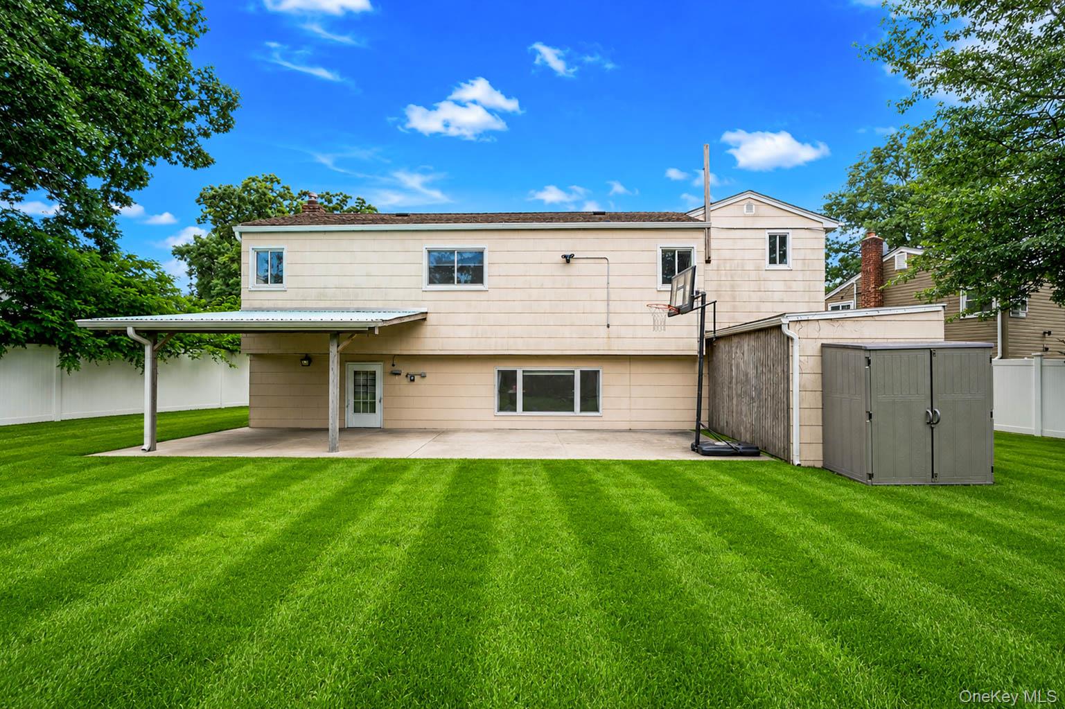 2275 Hynes Place – For Sale photo 33