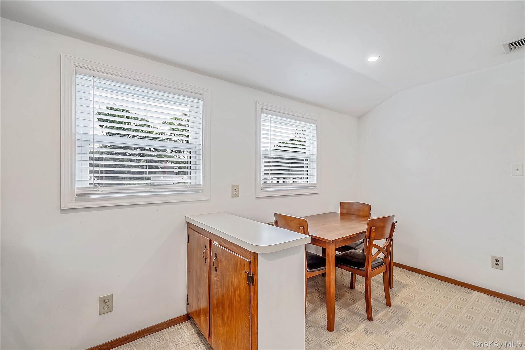 2275 Hynes Place – For Sale photo 13