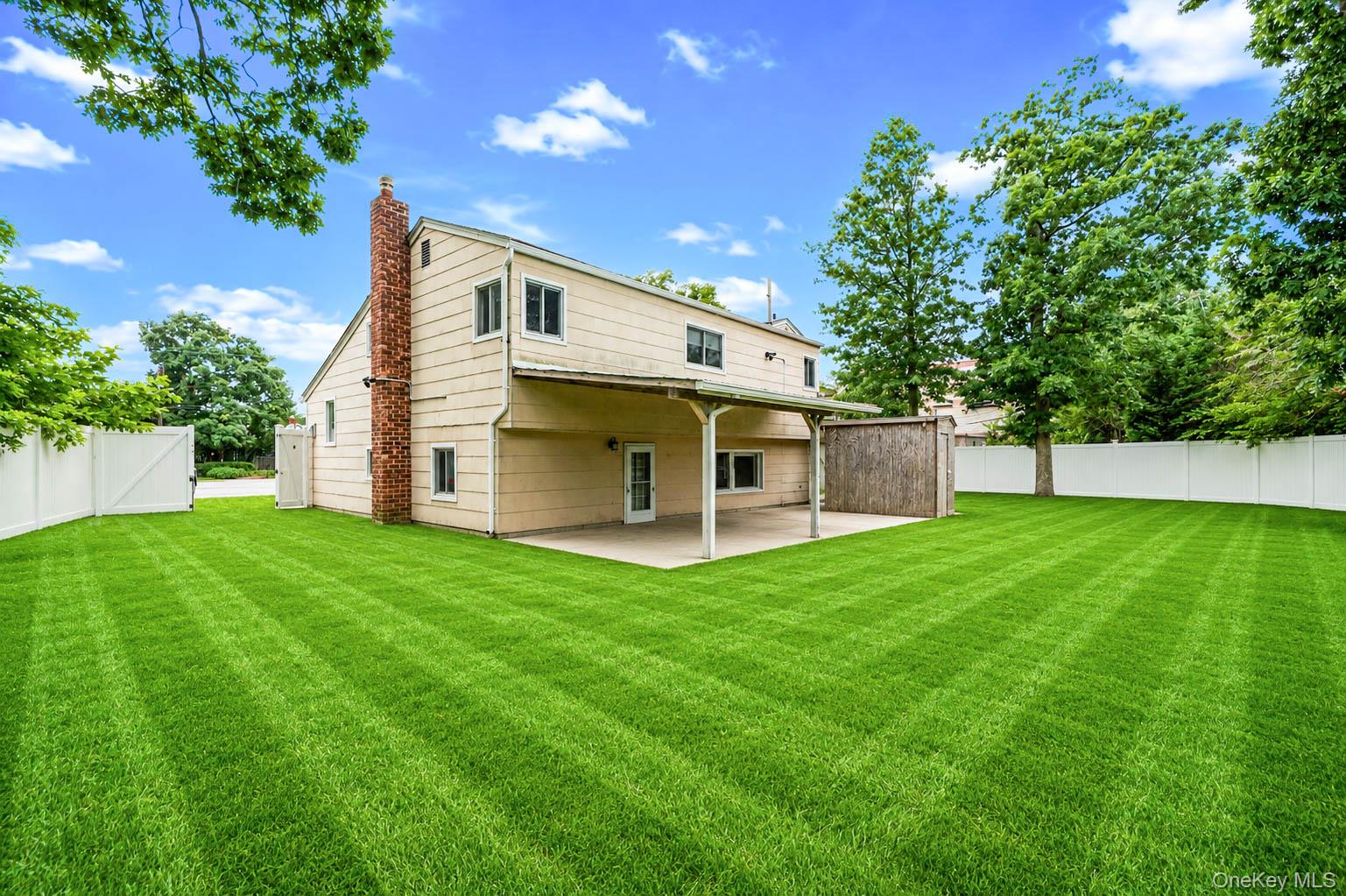 2275 Hynes Place – For Sale photo 32