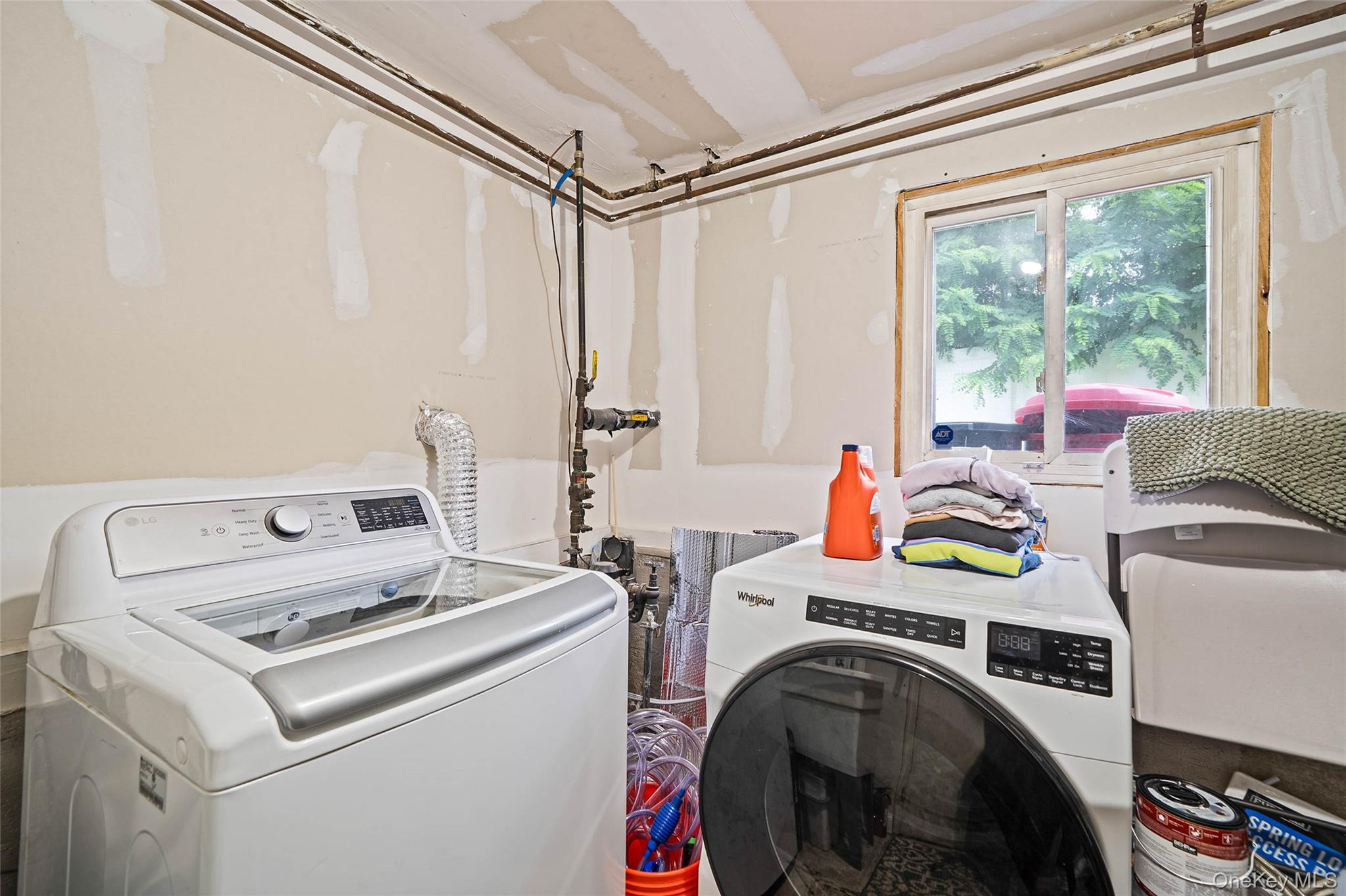 2275 Hynes Place – For Sale photo 28