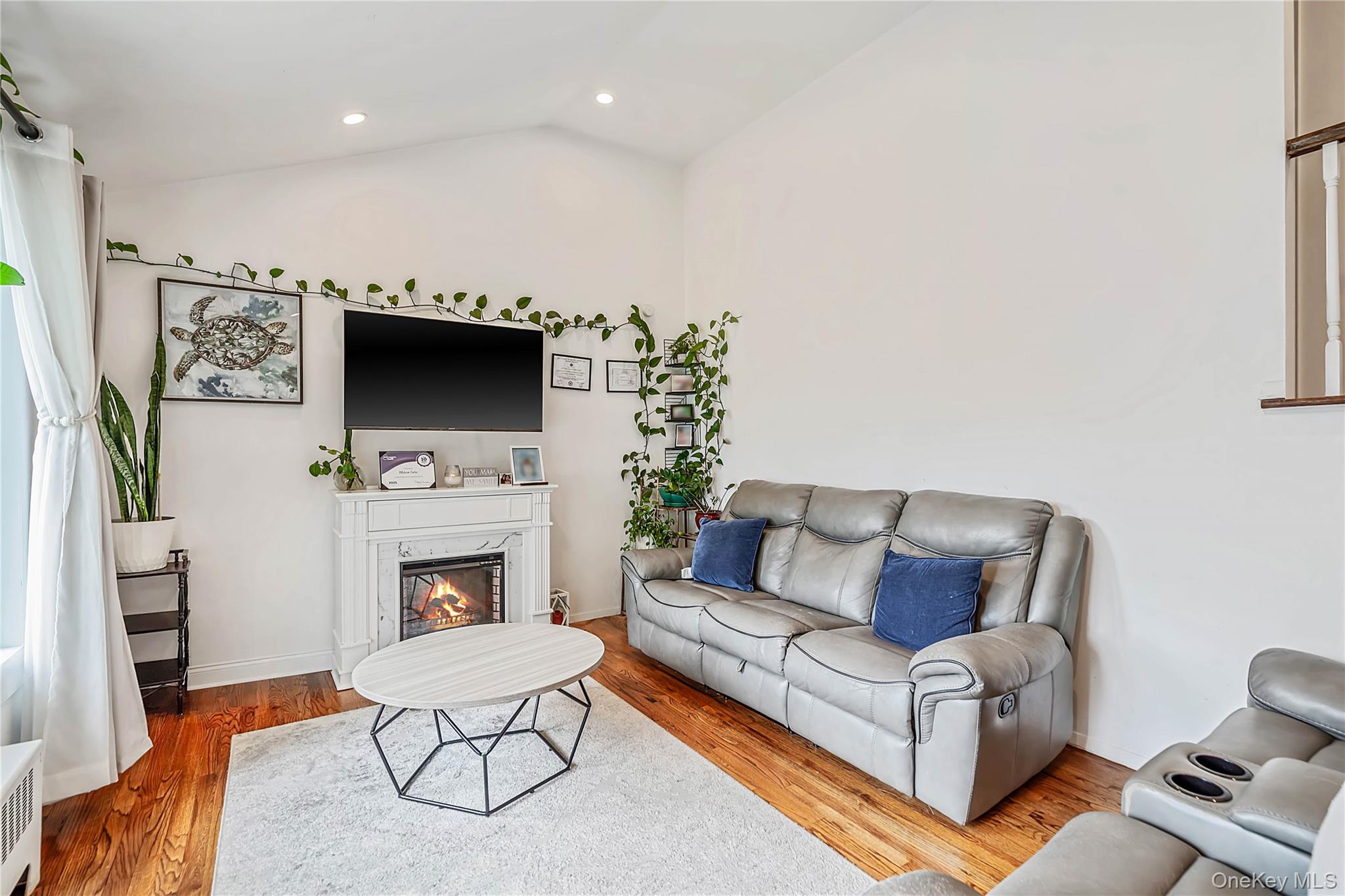 2275 Hynes Place – For Sale photo 9