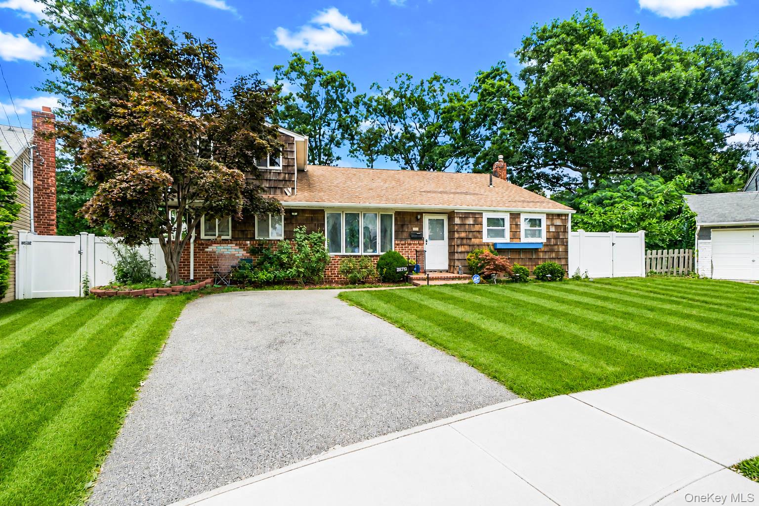 2275 Hynes Place – For Sale