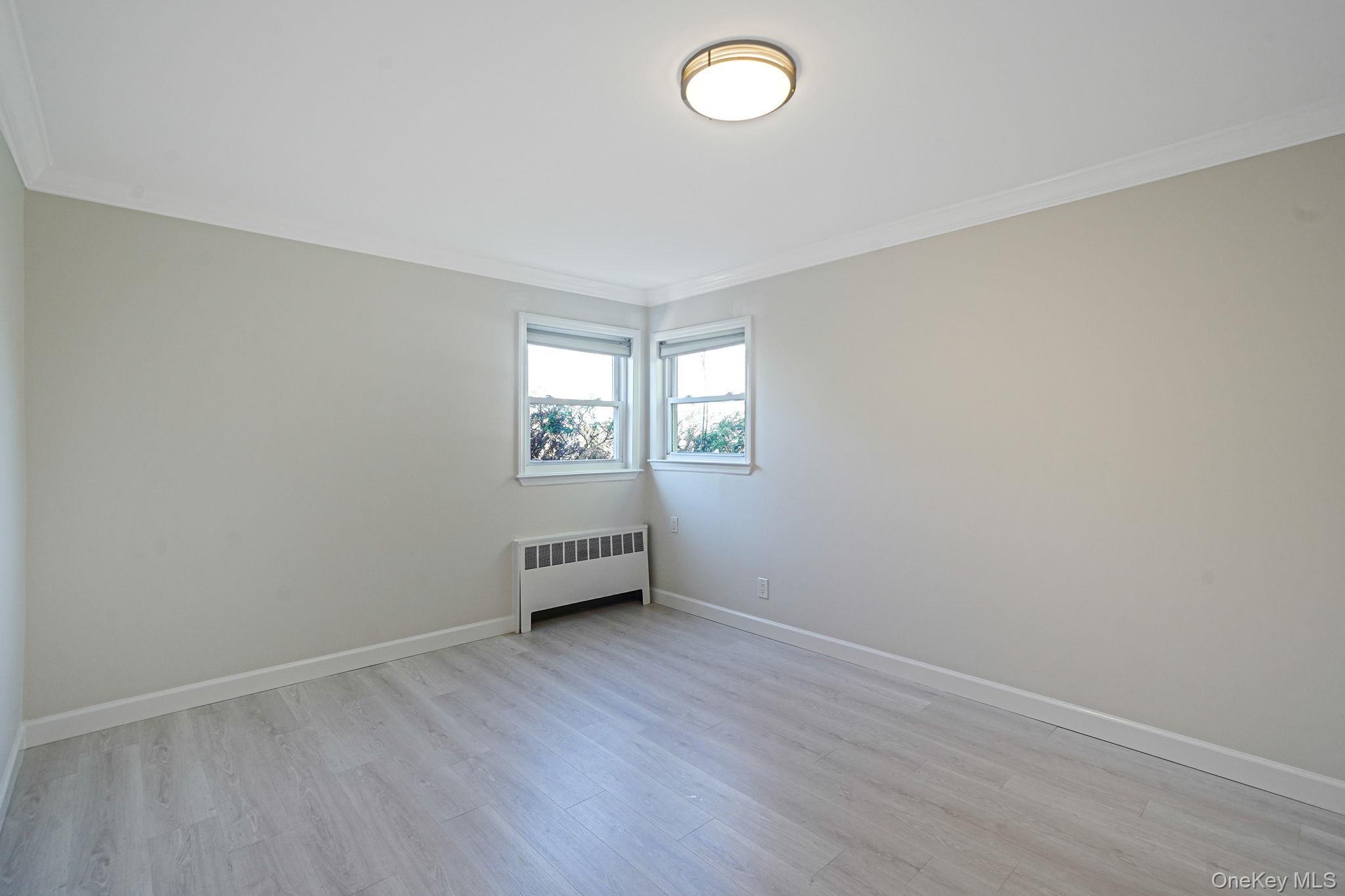 1072 Hicksville Road – For Rent photo 8