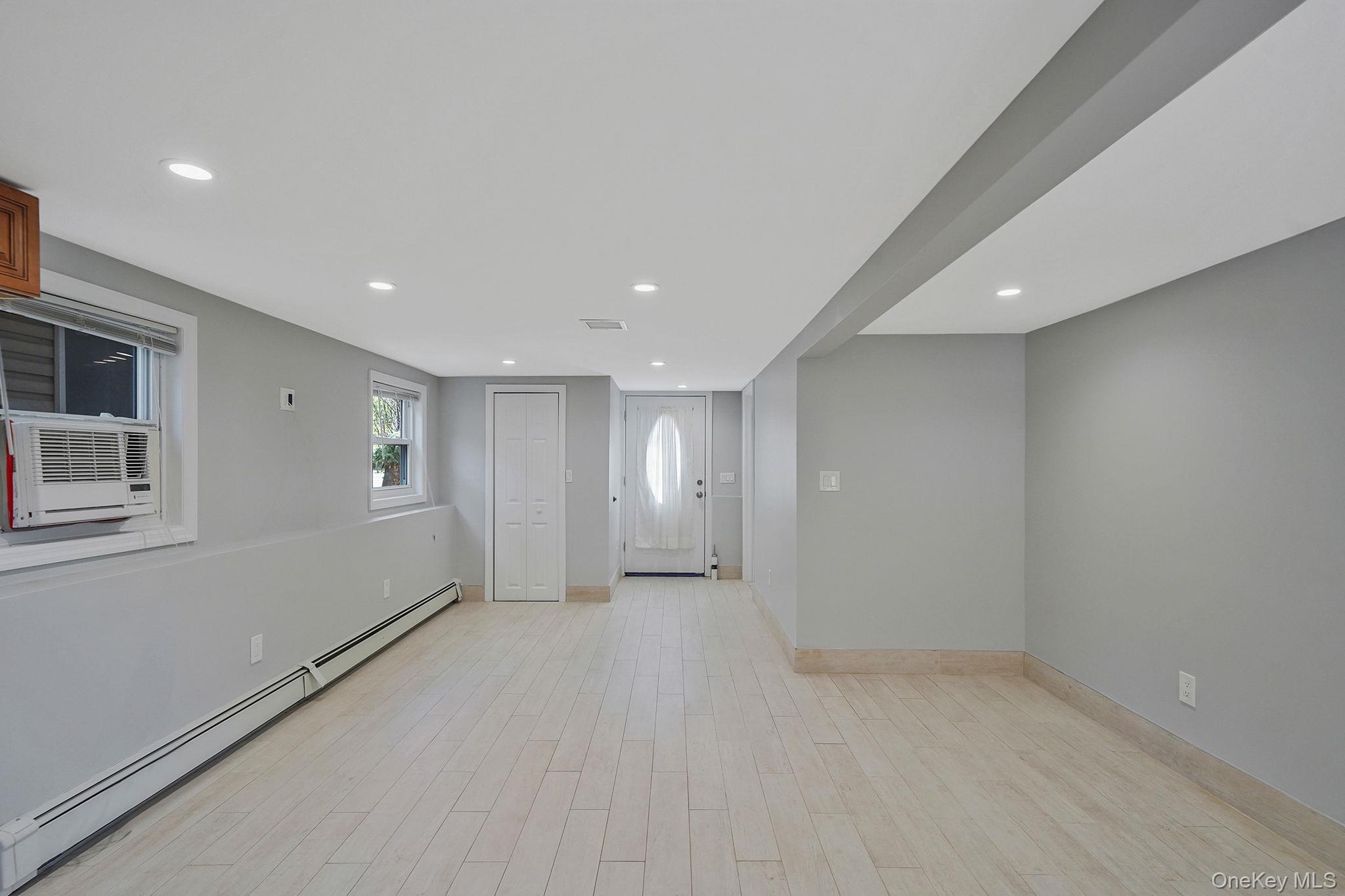 1072 Hicksville Road – For Rent photo 18