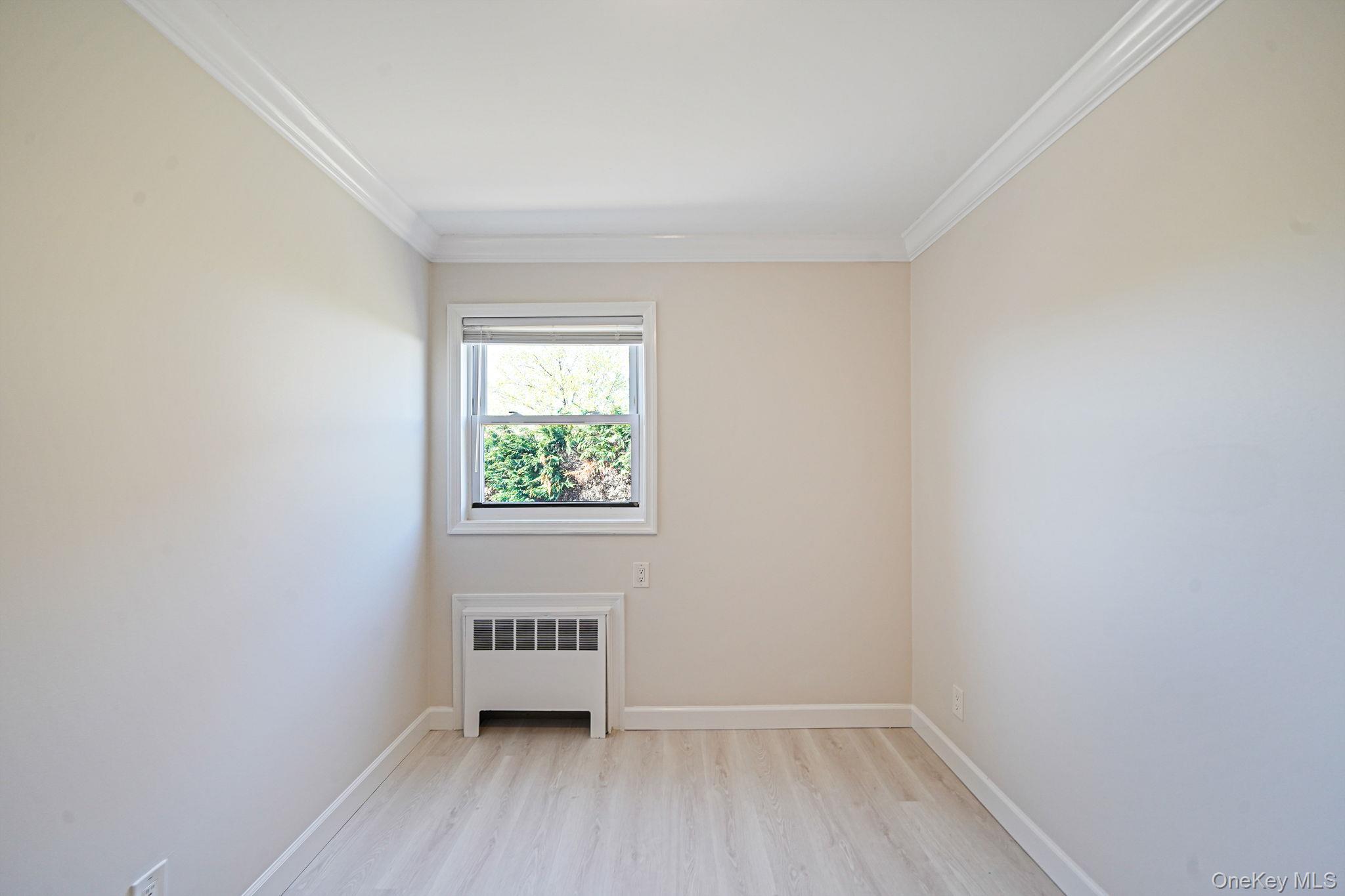 1072 Hicksville Road – For Rent photo 6