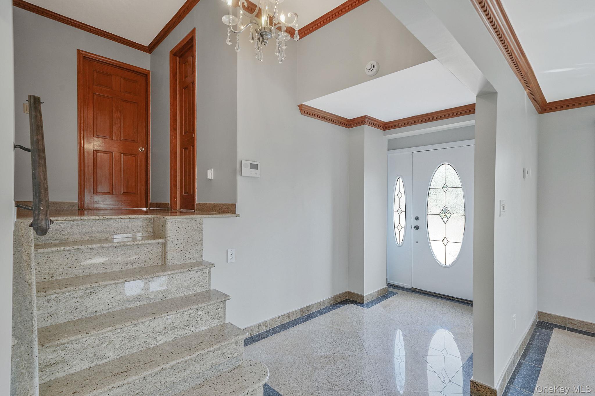 1072 Hicksville Road – For Rent photo 2