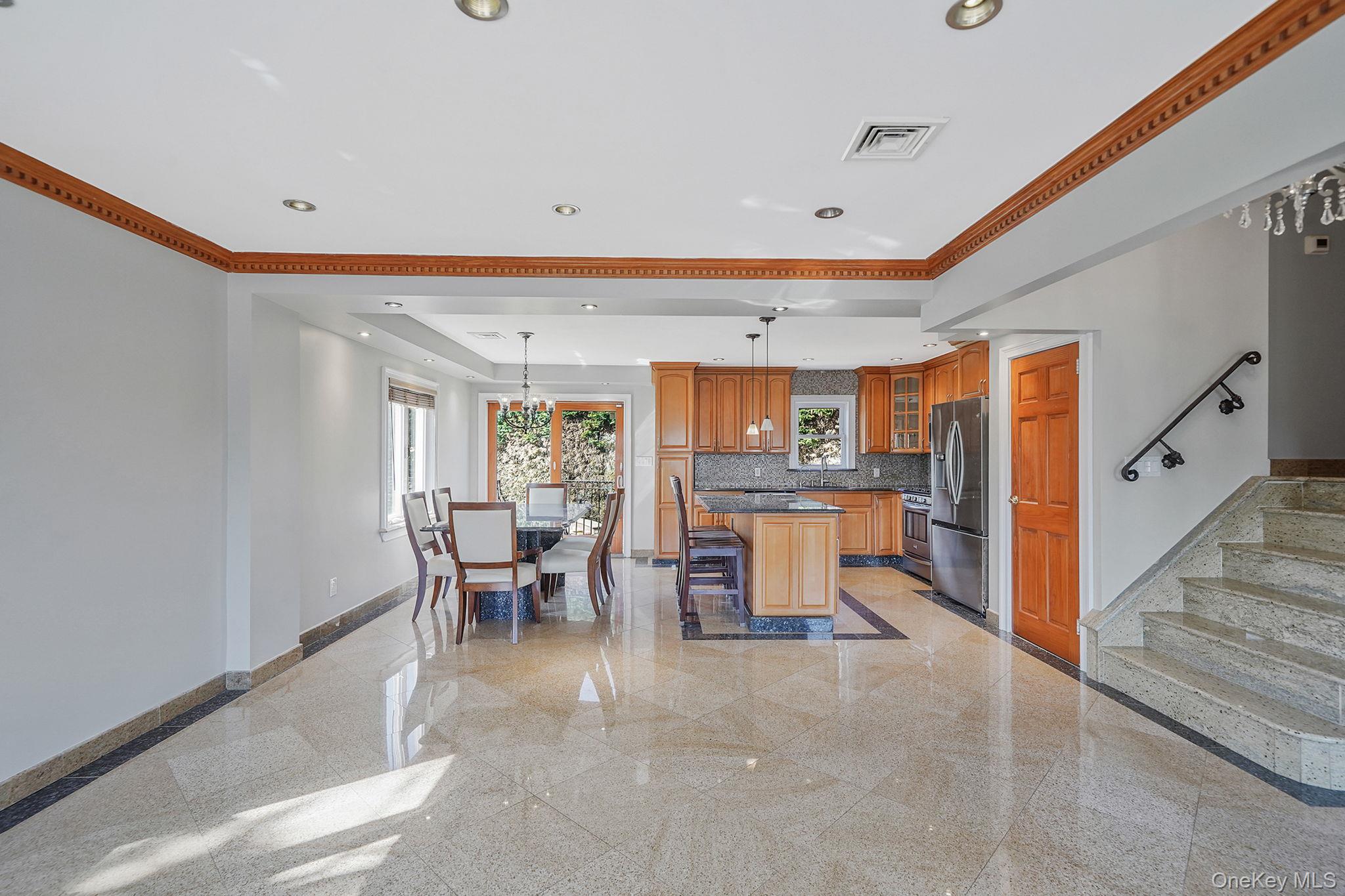 1072 Hicksville Road – For Rent photo 3
