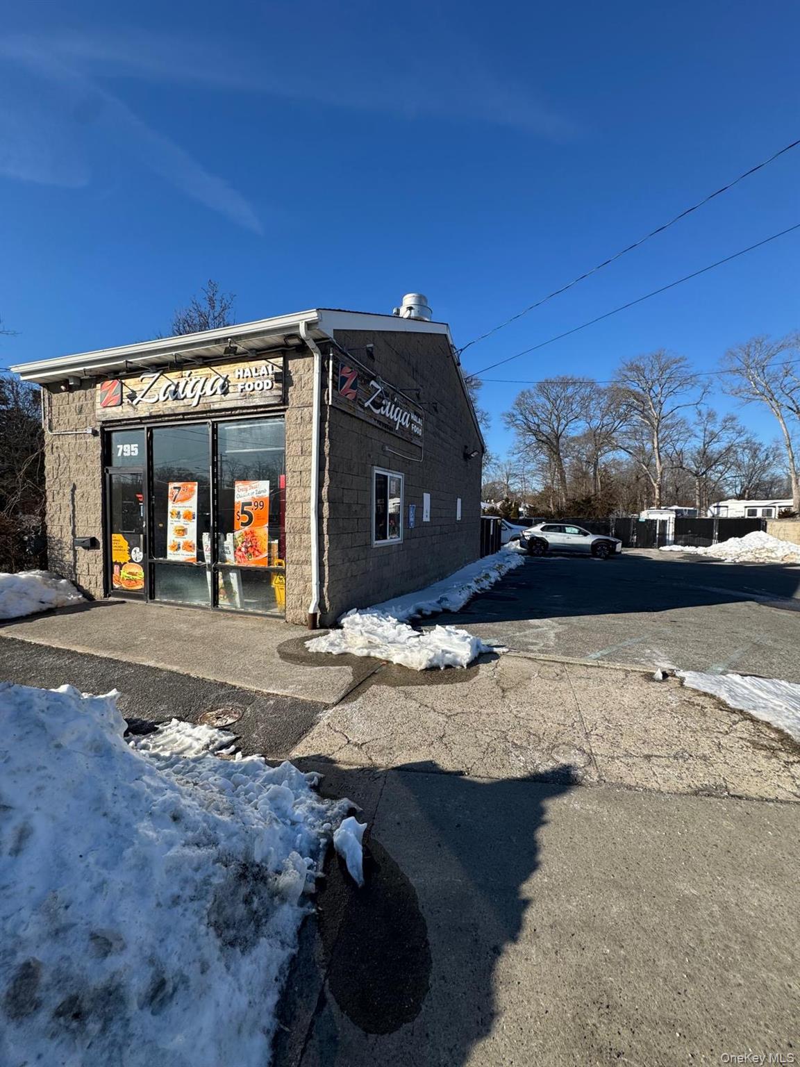 795 middle country Road – For Sale