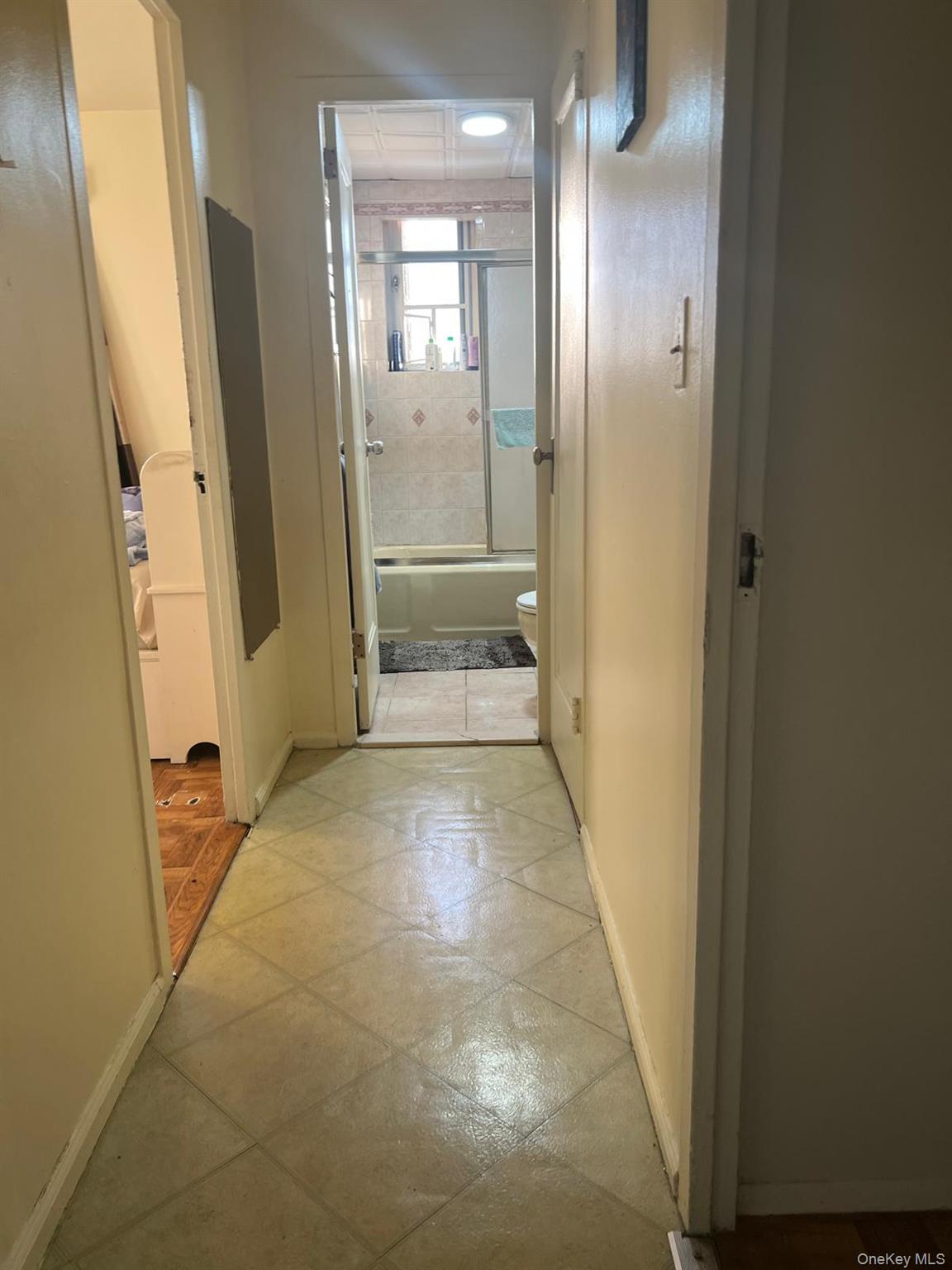 14 Metropolitan Oval, Unit 5G photo 8
