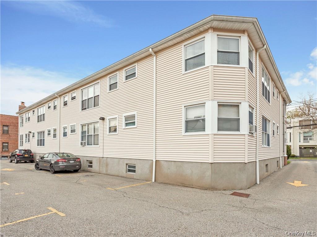 15 Quinby Avenue, Unit 1E photo 16