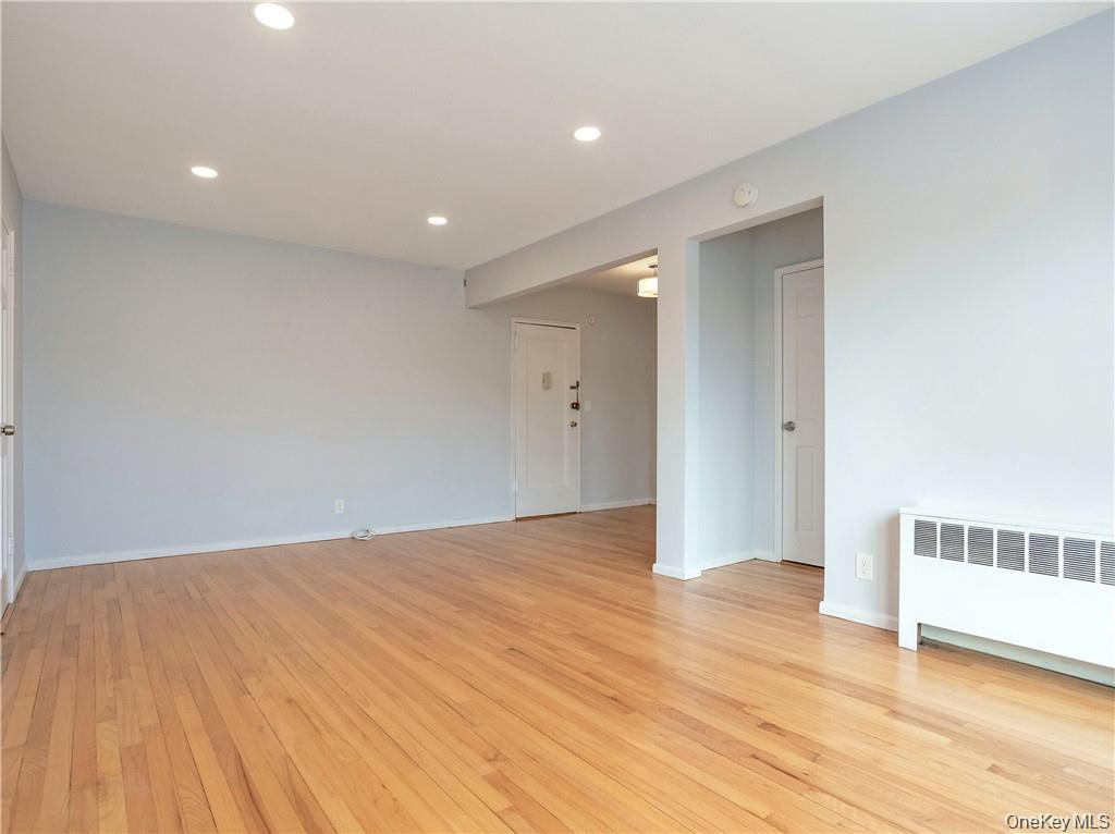 15 Quinby Avenue, Unit 1E photo 8