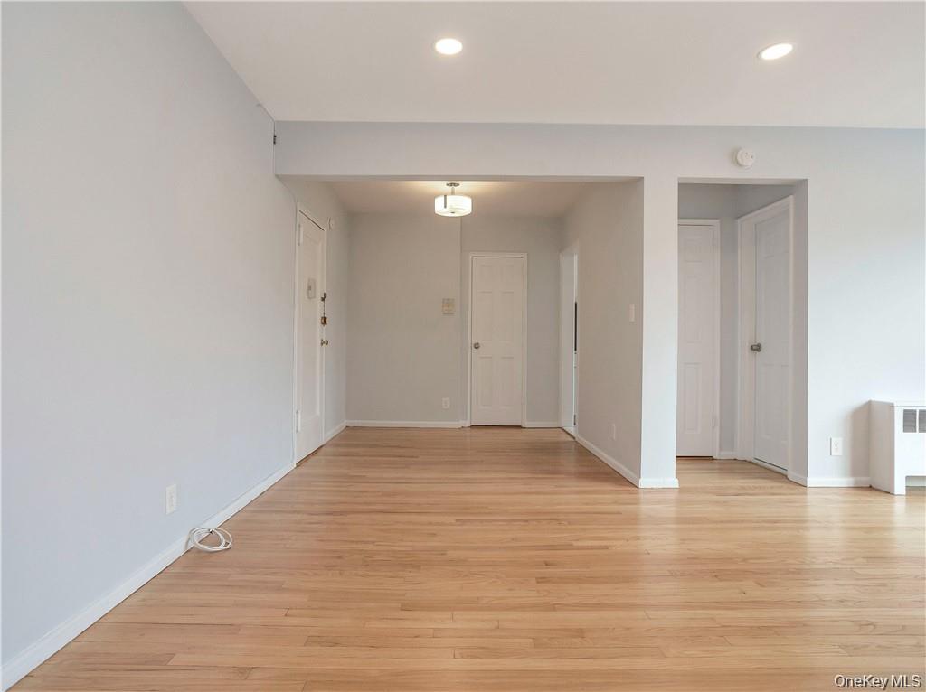 15 Quinby Avenue, Unit 1E photo 9