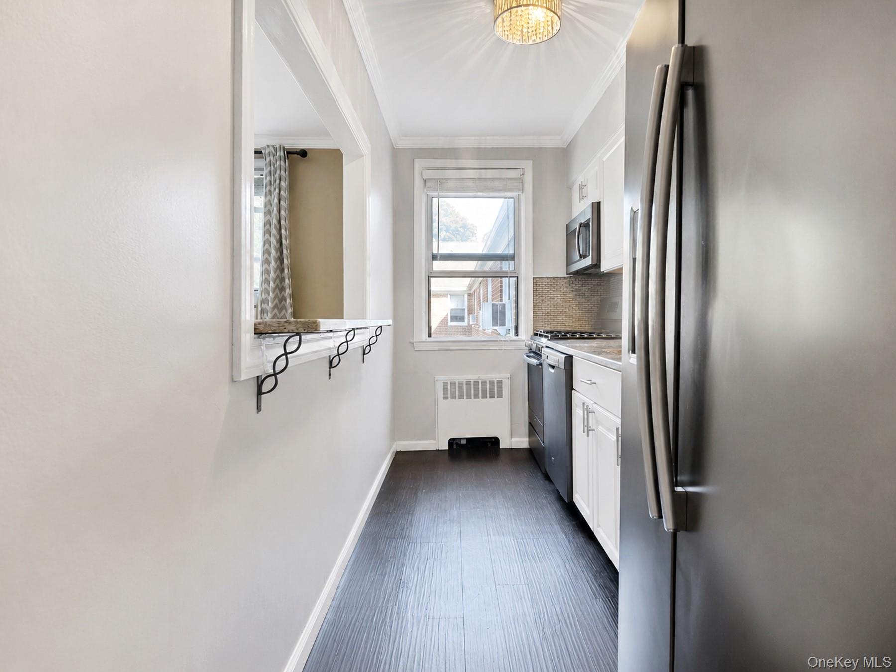 15 Bryant Crescent, Unit 2F photo 7