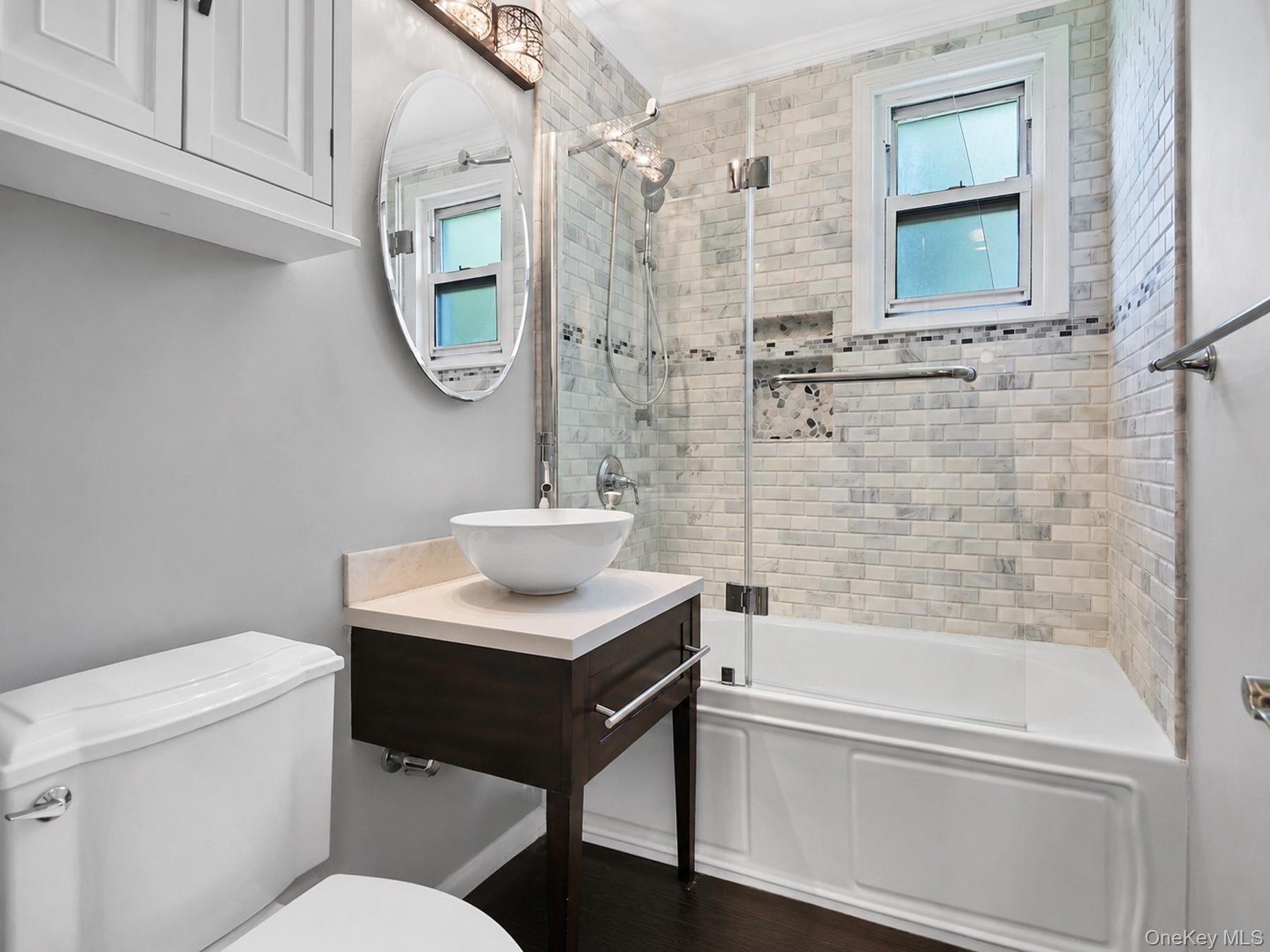 15 Bryant Crescent, Unit 2F photo 21
