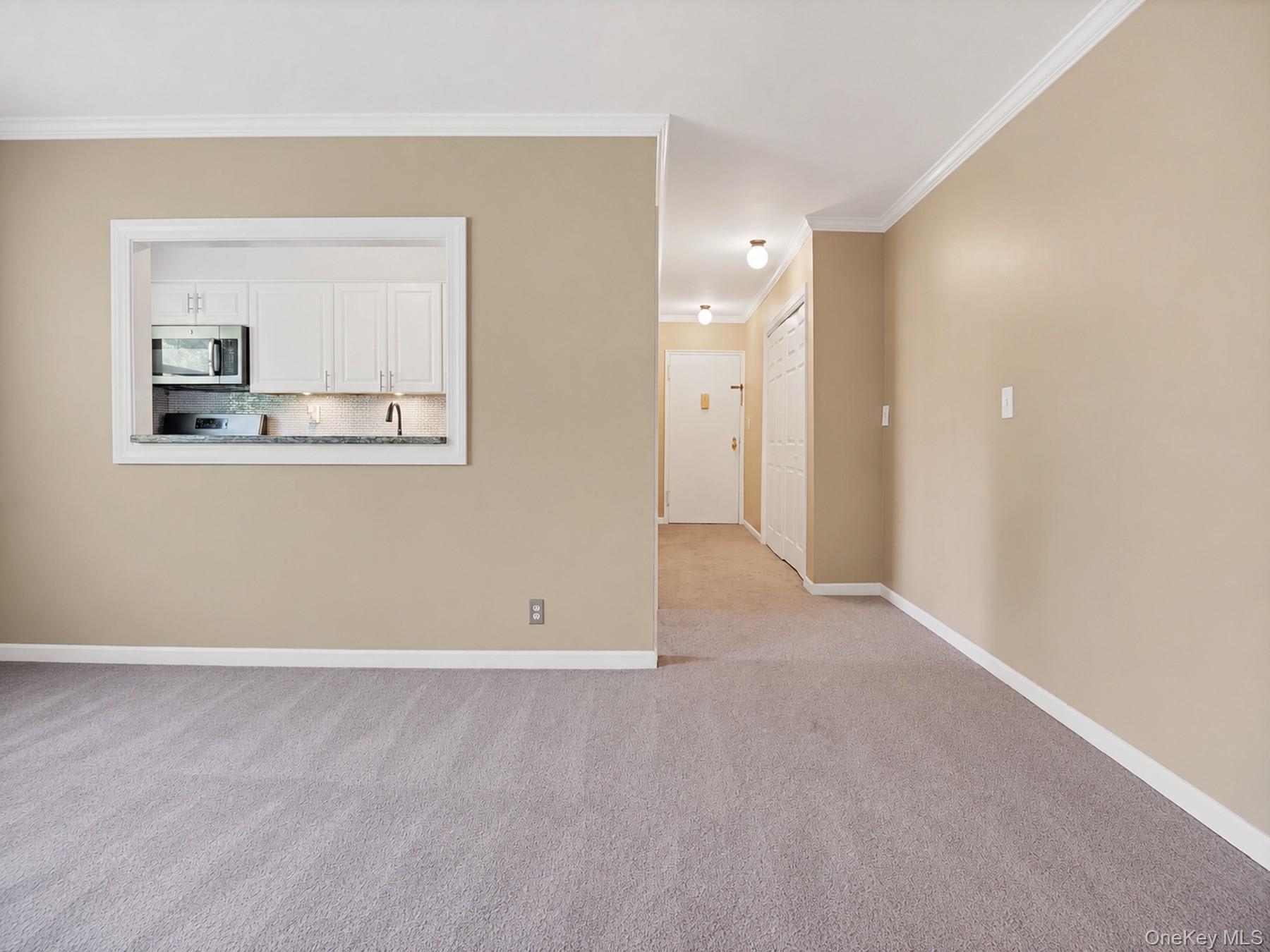 15 Bryant Crescent, Unit 2F photo 23