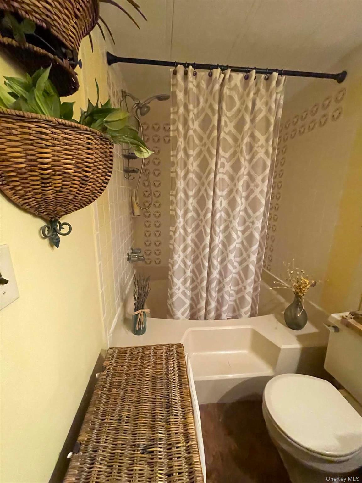 1661 Old Country Road, Unit 383 photo 34