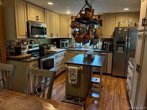 1661 Old Country Road, Unit 383 photo 26